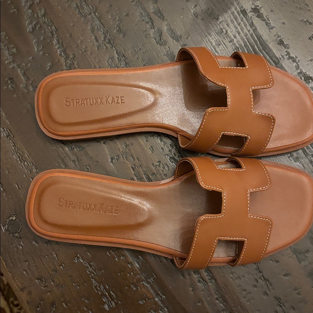 Strattux Kaze Tan H Sandals - New - Size 7 - Picture 4 of 4